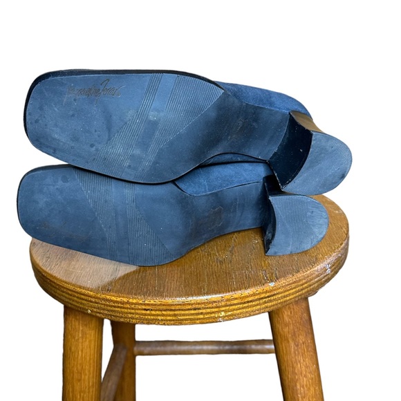 Jacqueline Ferrar Black Suede Pumps Size 10 - Picture 5 of 5